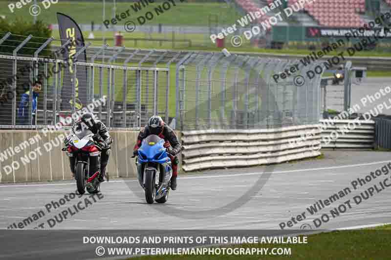 enduro digital images;event digital images;eventdigitalimages;no limits trackdays;peter wileman photography;racing digital images;snetterton;snetterton no limits trackday;snetterton photographs;snetterton trackday photographs;trackday digital images;trackday photos